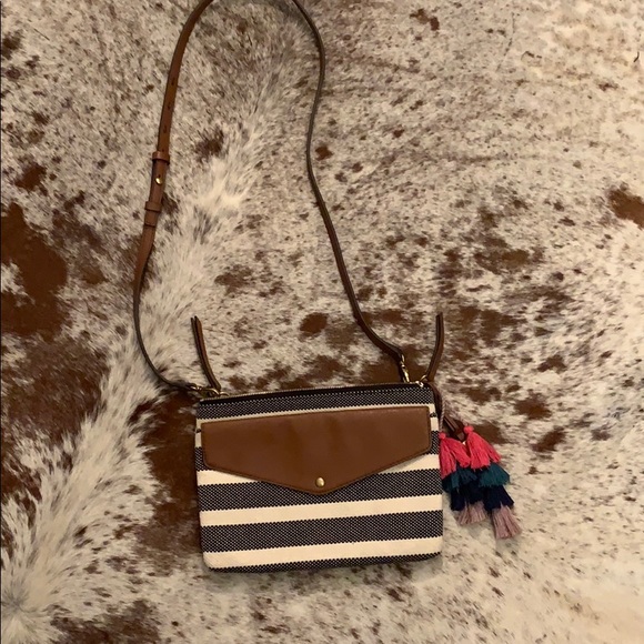 Fossil Devon Stripped Crossbody - Picture 3 of 12